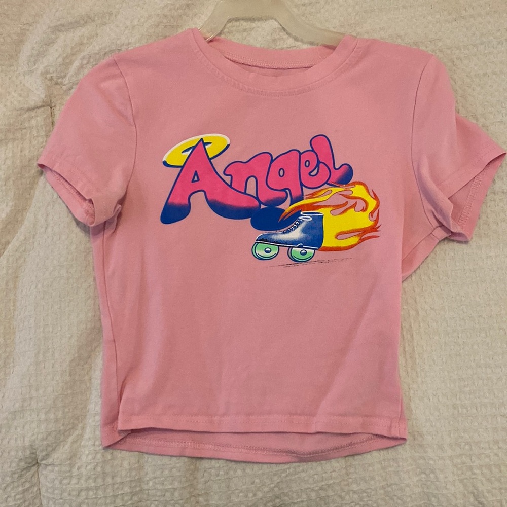 Angel crop top, size xs can fit a small